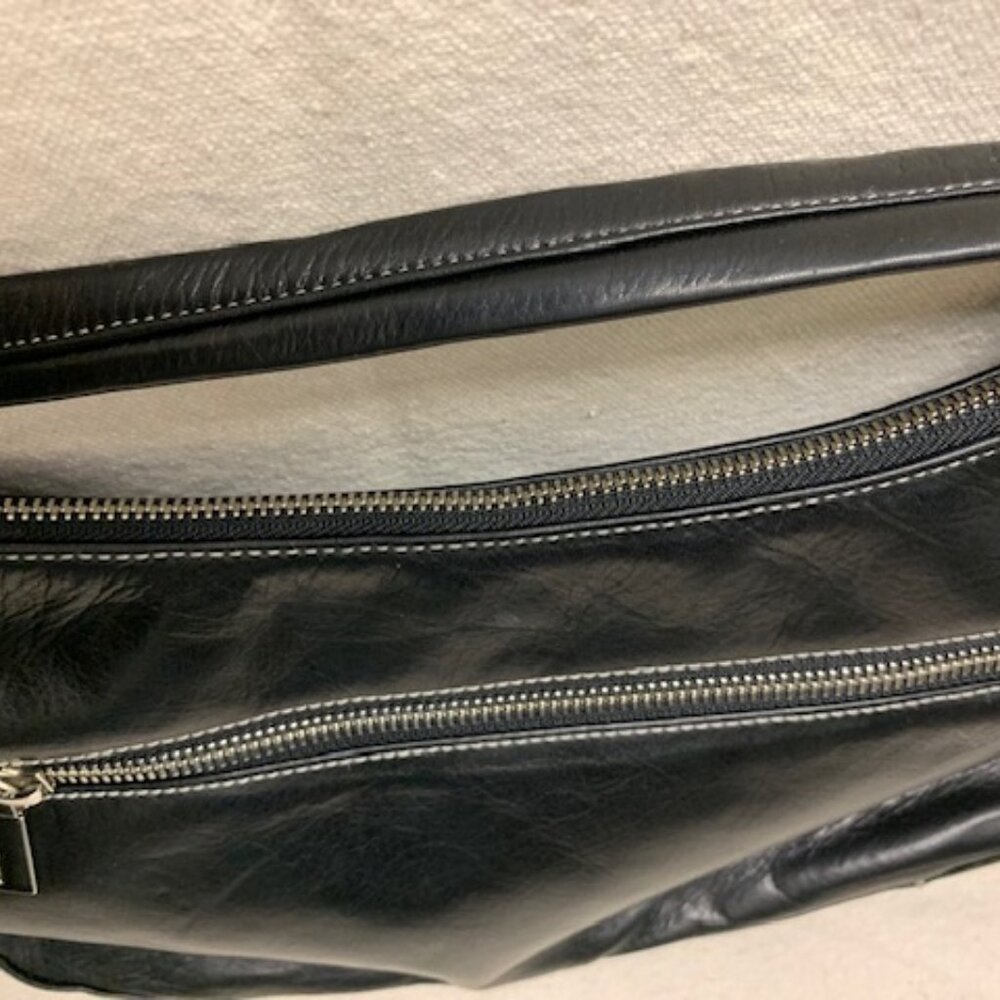 Black Perlina Purse Soft Leather Purse - Picture 9 of 11